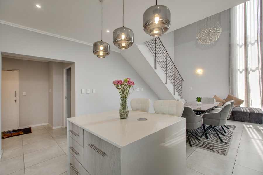 2 Bedroom Property for Sale in Morningside Gauteng