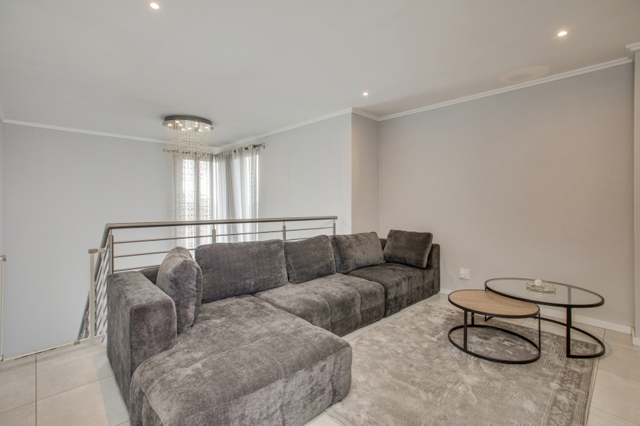 2 Bedroom Property for Sale in Morningside Gauteng