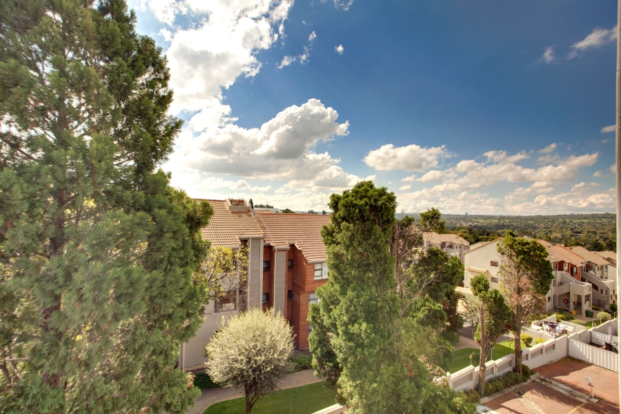 2 Bedroom Property for Sale in Morningside Gauteng