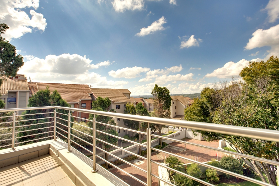 2 Bedroom Property for Sale in Morningside Gauteng