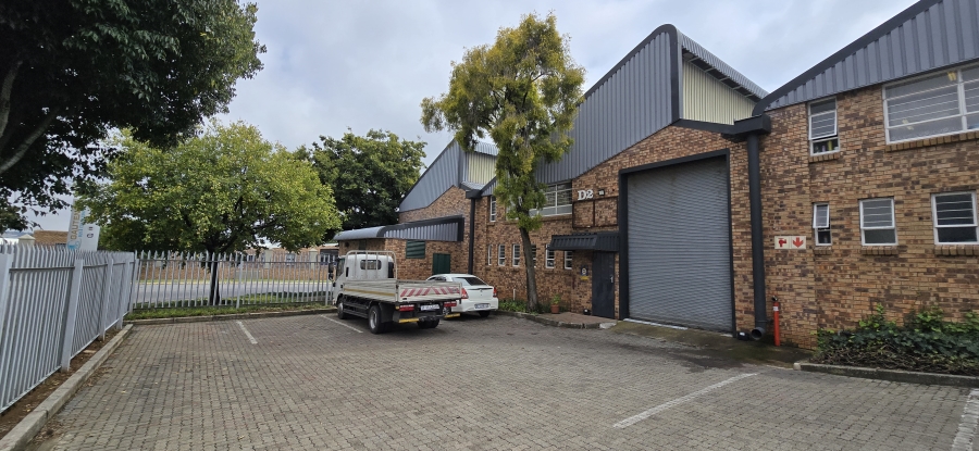 To Let Commercial Property for Rent in Robertville Gauteng