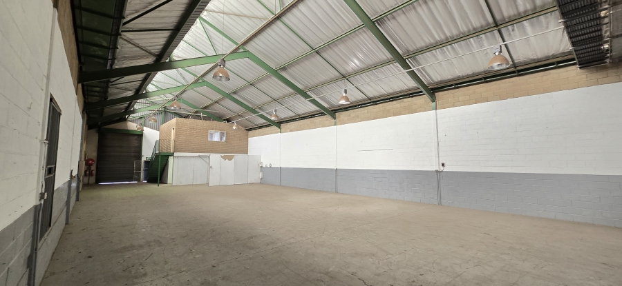 To Let Commercial Property for Rent in Robertville Gauteng