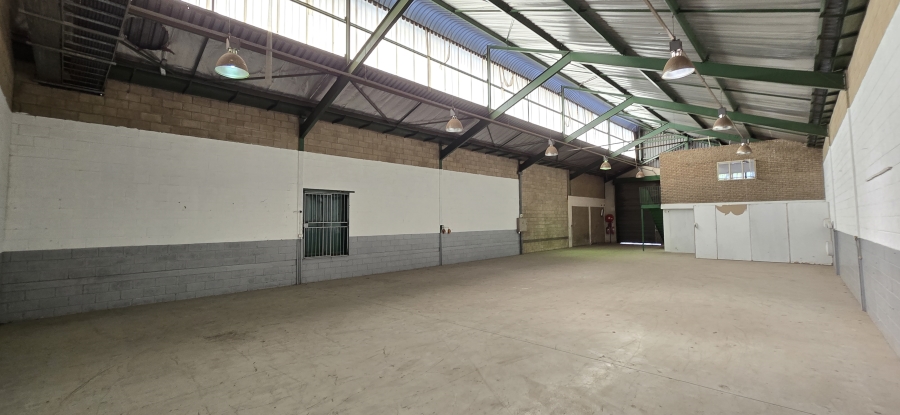 To Let Commercial Property for Rent in Robertville Gauteng