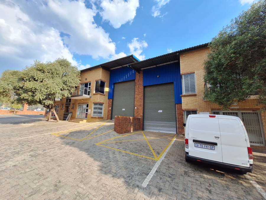 To Let Commercial Property for Rent in North Riding Gauteng