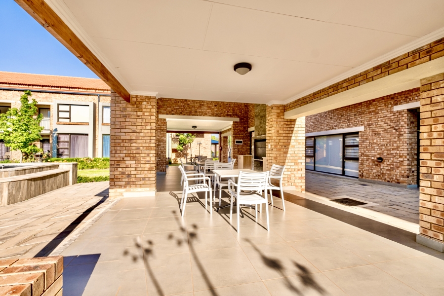 2 Bedroom Property for Sale in Equestria Gauteng
