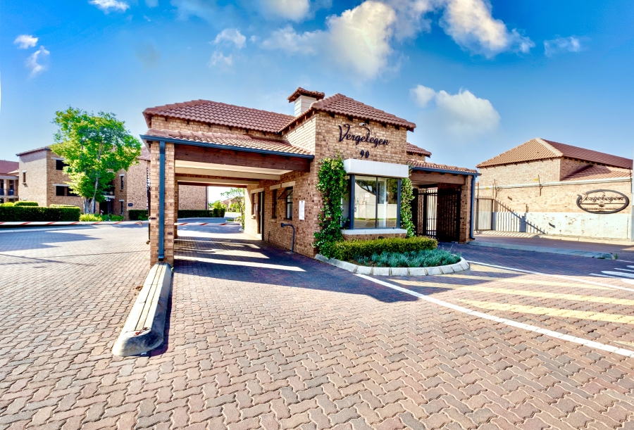 2 Bedroom Property for Sale in Equestria Gauteng