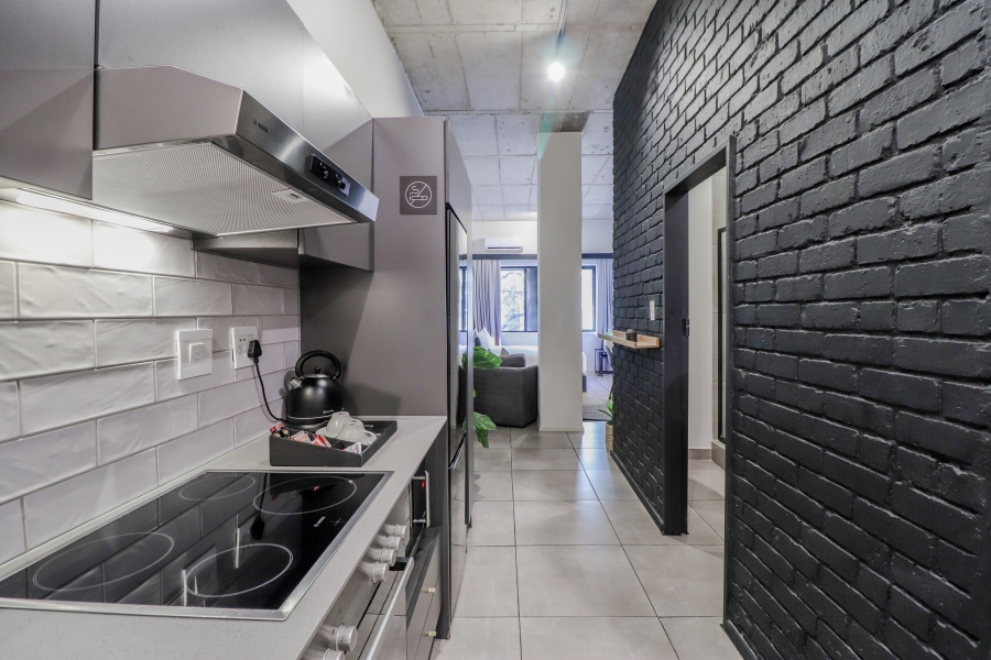 1 Bedroom Property for Sale in Sandton Central Gauteng