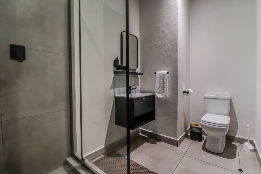 1 Bedroom Property for Sale in Sandton Central Gauteng