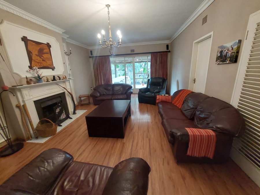 4 Bedroom Property for Sale in Parkhill Gardens Gauteng