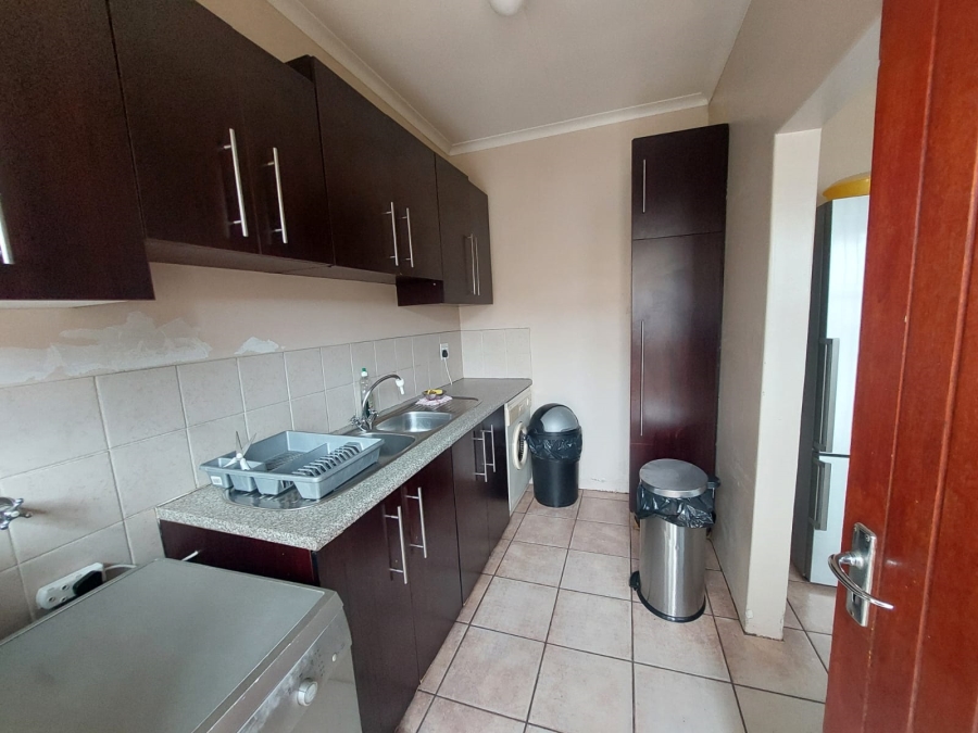 4 Bedroom Property for Sale in Parkhill Gardens Gauteng