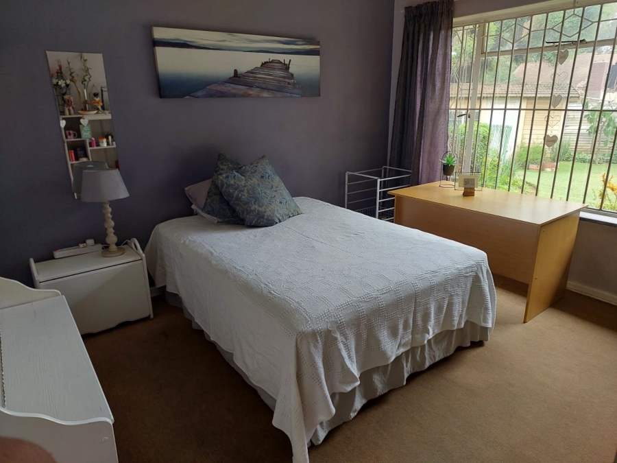 4 Bedroom Property for Sale in Parkhill Gardens Gauteng
