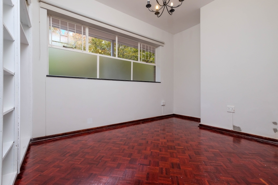 To Let 3 Bedroom Property for Rent in Illovo Gauteng