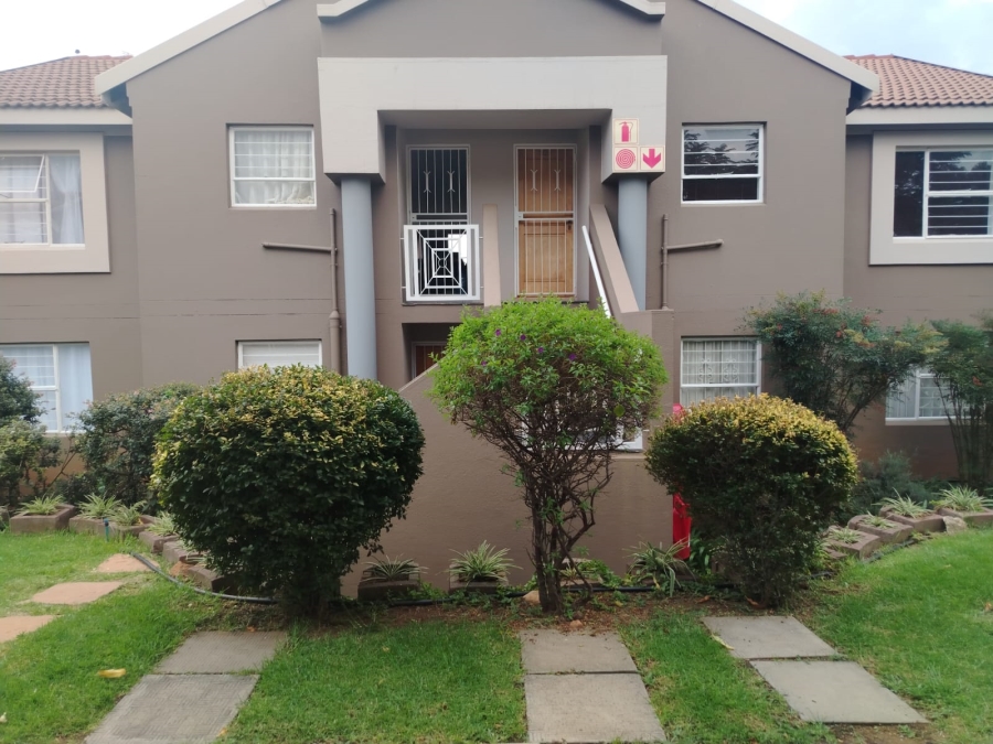 2 Bedroom Property for Sale in Kensington Gauteng