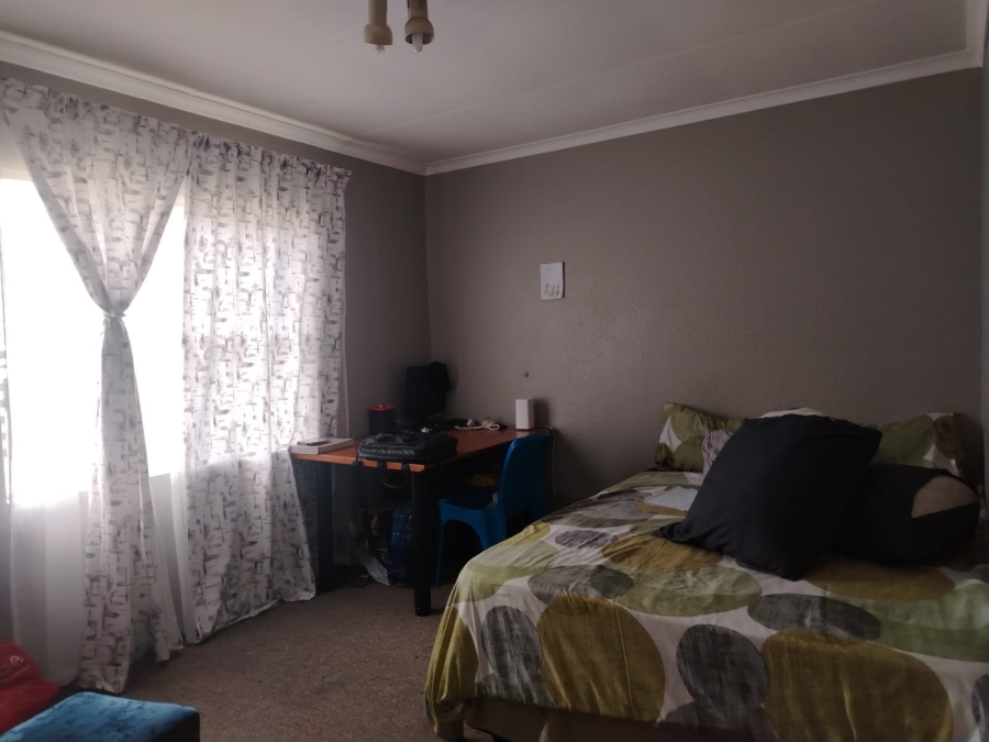 2 Bedroom Property for Sale in Kensington Gauteng