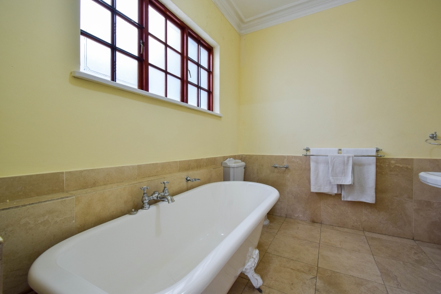 To Let 1 Bedroom Property for Rent in Waterkloof Gauteng