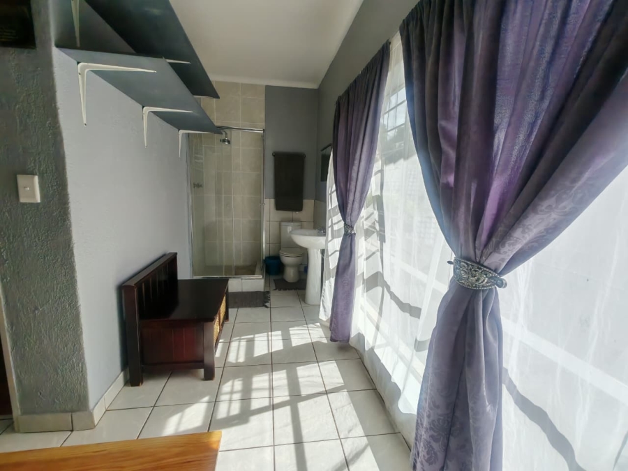 3 Bedroom Property for Sale in Rant En Dal Gauteng