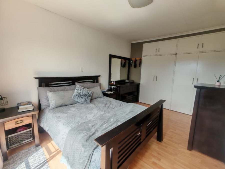 3 Bedroom Property for Sale in Rant En Dal Gauteng