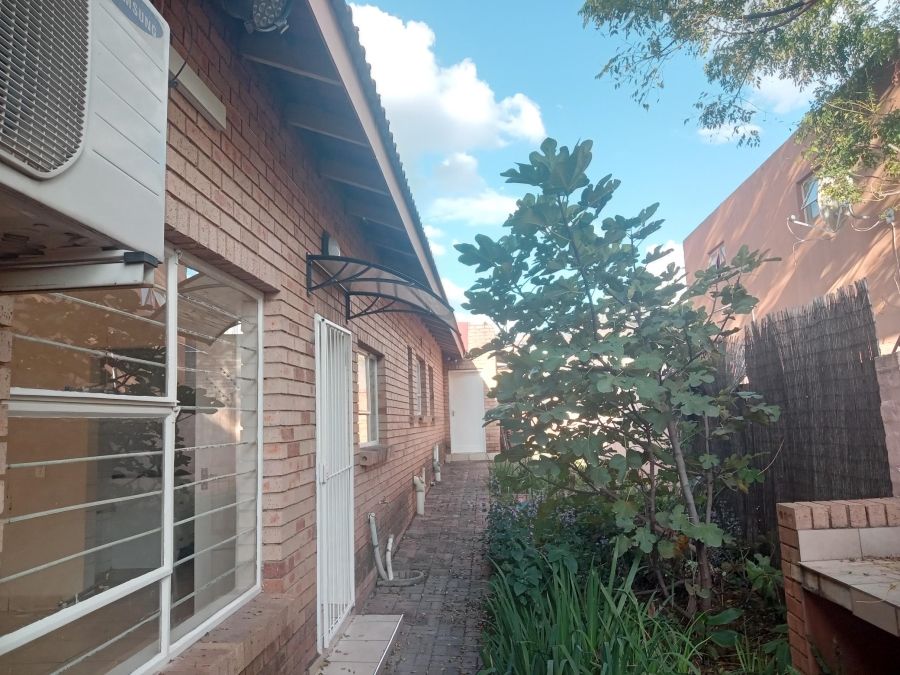 3 Bedroom Property for Sale in Ferndale Gauteng