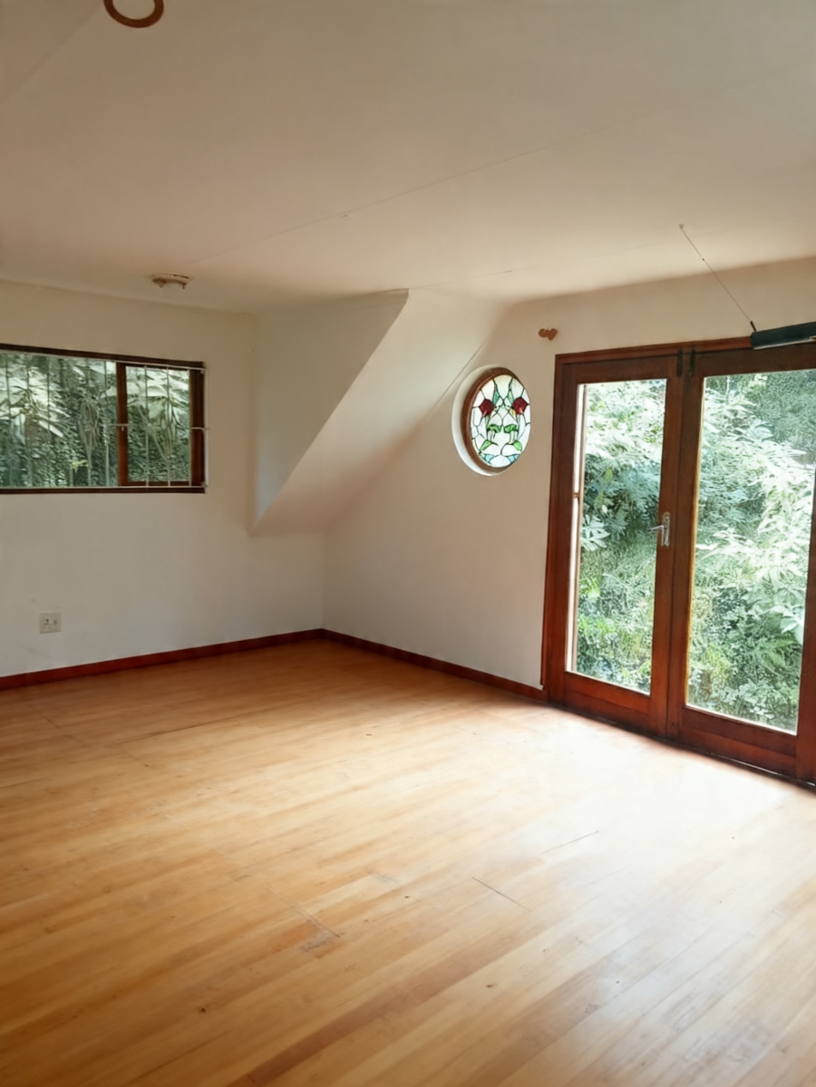 5 Bedroom Property for Sale in Bezuidenhout Valley Gauteng