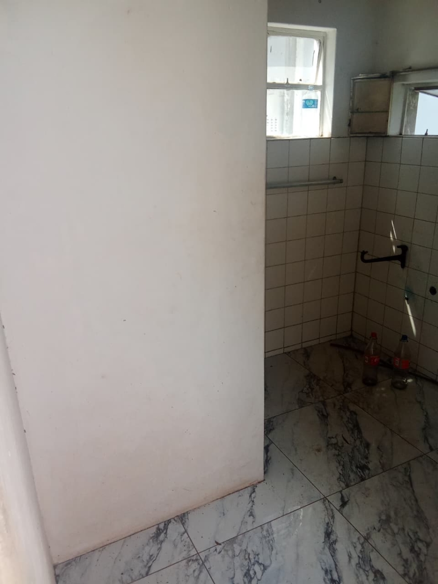 5 Bedroom Property for Sale in Bezuidenhout Valley Gauteng