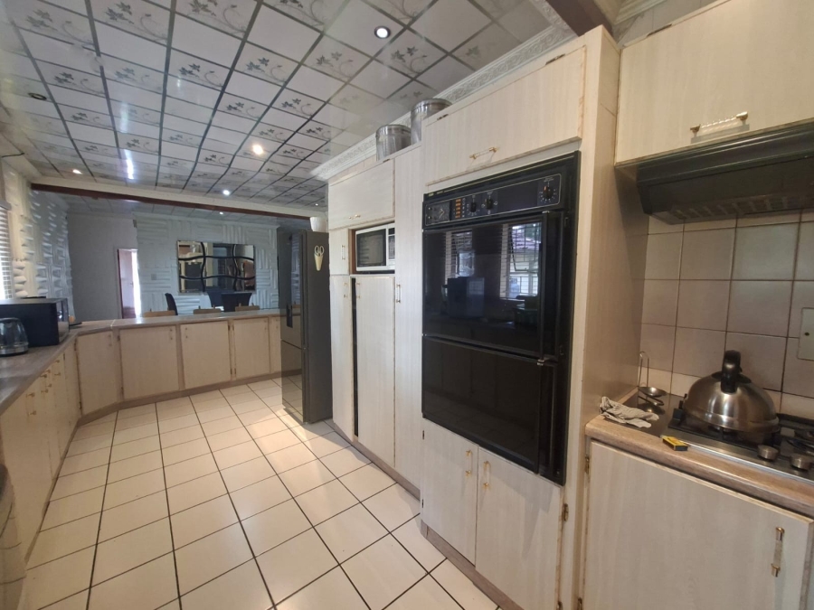 4 Bedroom Property for Sale in Waldrift Gauteng