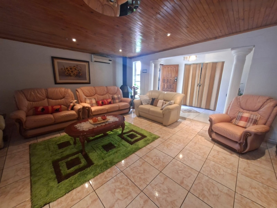 4 Bedroom Property for Sale in Waldrift Gauteng
