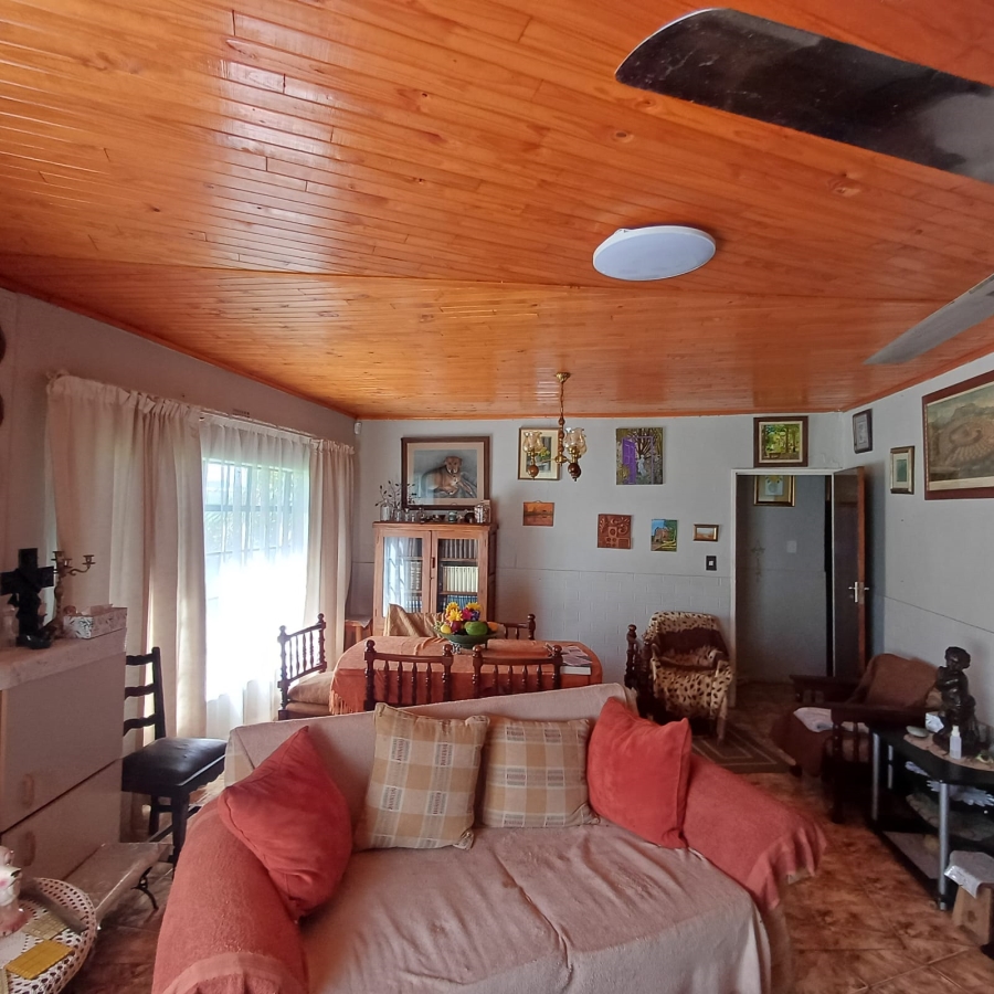 4 Bedroom Property for Sale in Schoongezicht Gauteng