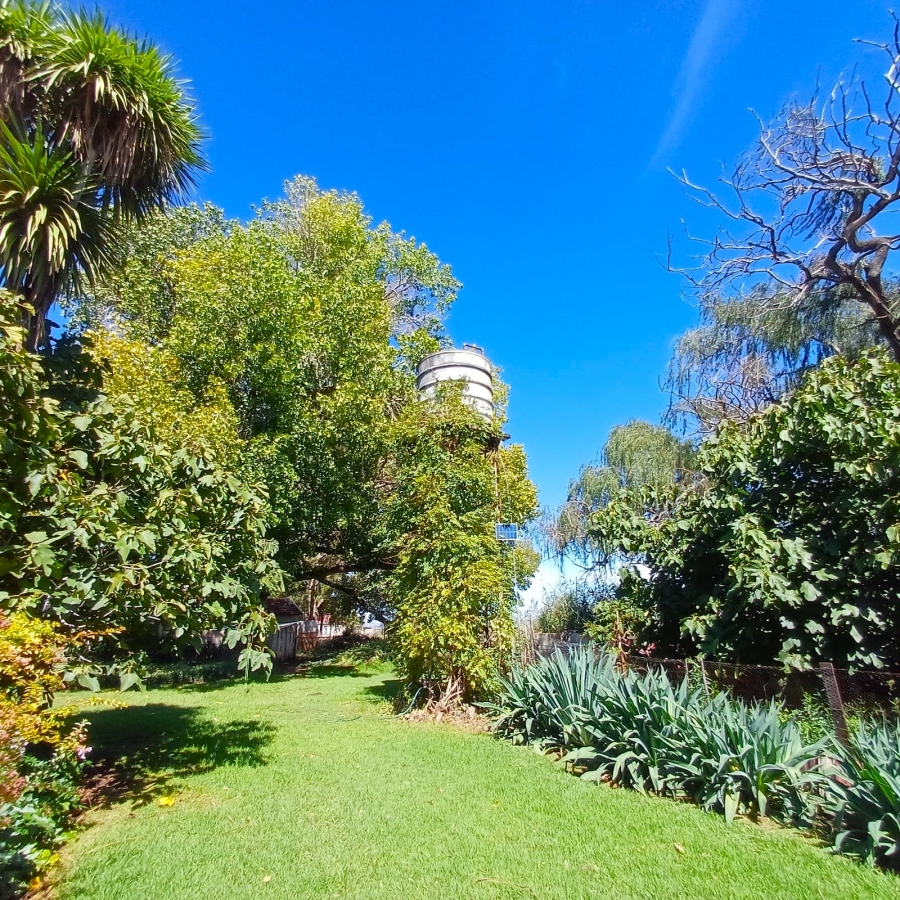 4 Bedroom Property for Sale in Schoongezicht Gauteng