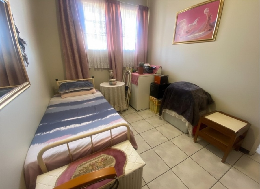 2 Bedroom Property for Sale in Vanderbijlpark CW 3 Gauteng