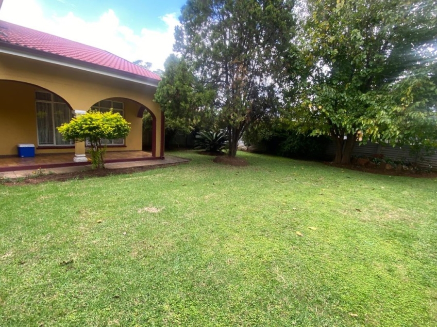 8 Bedroom Property for Sale in Bedworth Park Gauteng