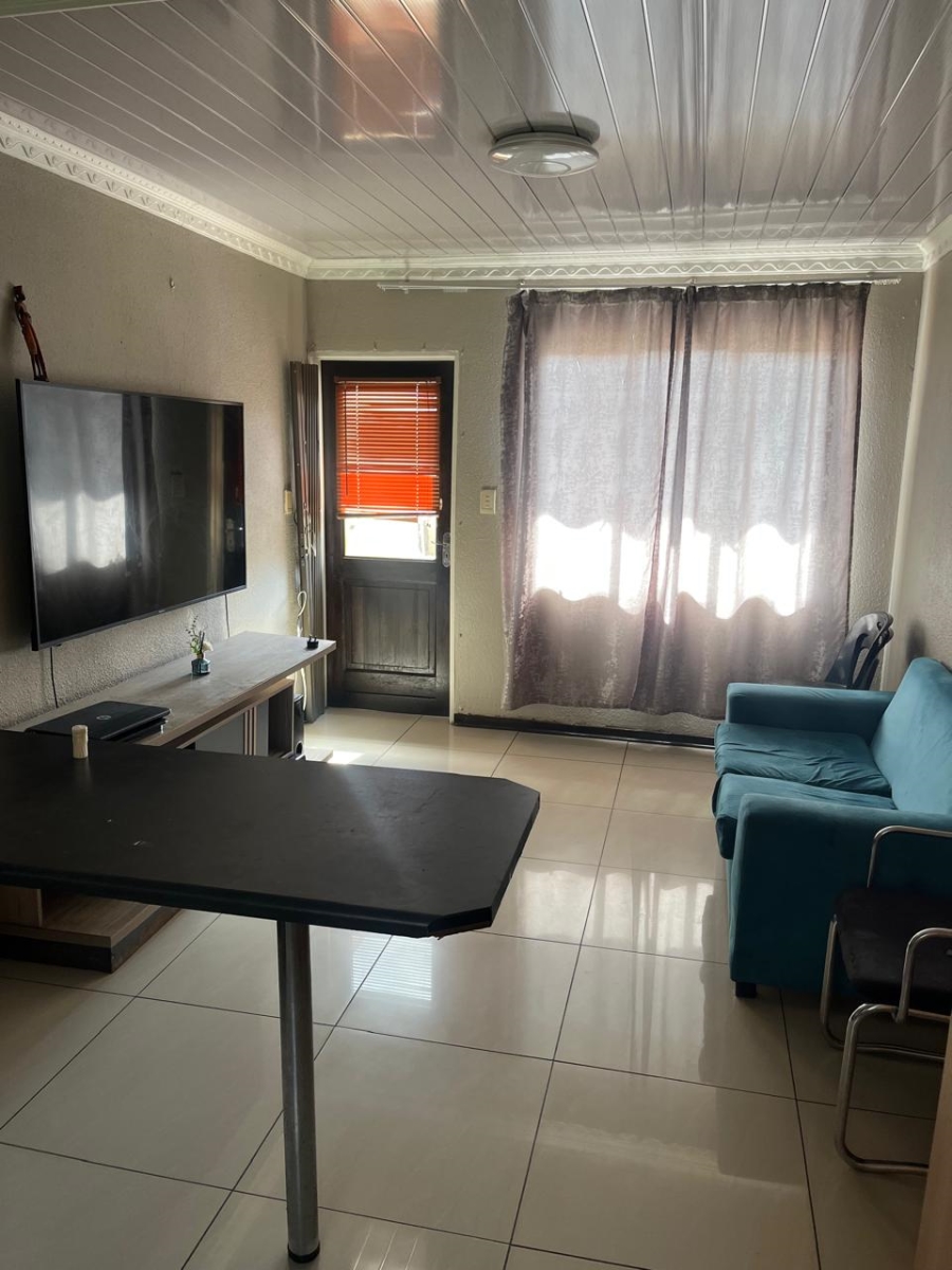 2 Bedroom Property for Sale in Ormonde Gauteng