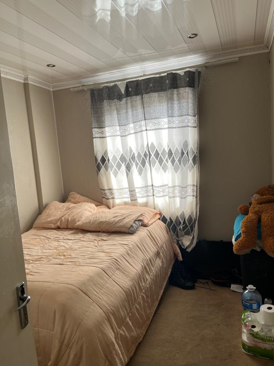 2 Bedroom Property for Sale in Ormonde Gauteng