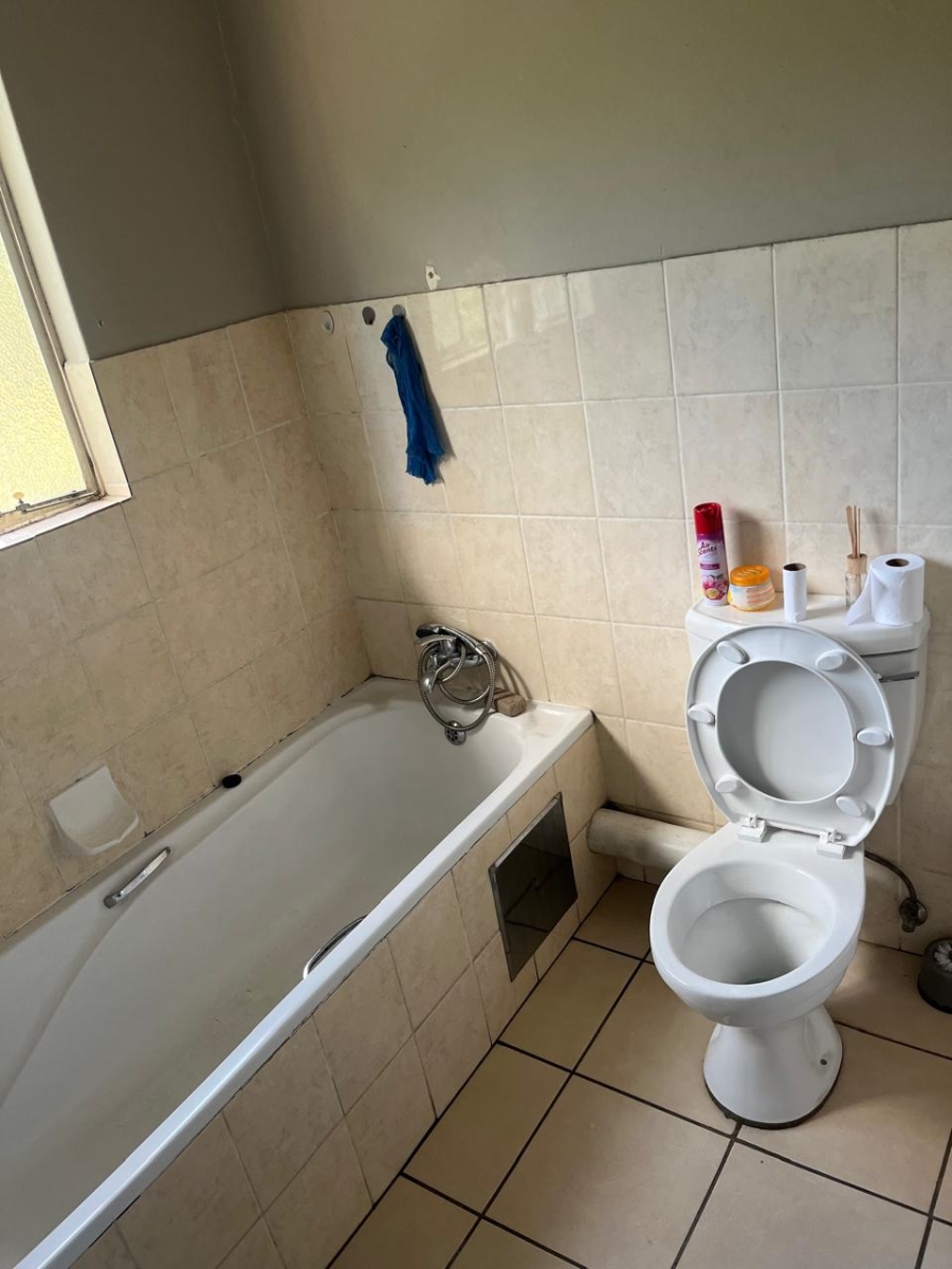 2 Bedroom Property for Sale in Ormonde Gauteng