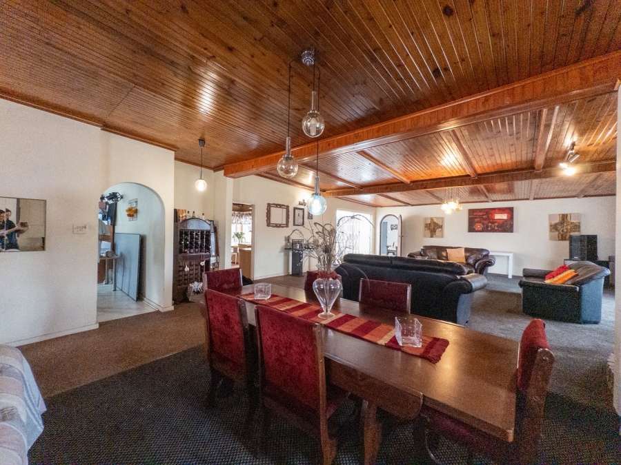 3 Bedroom Property for Sale in Kenleaf Gauteng