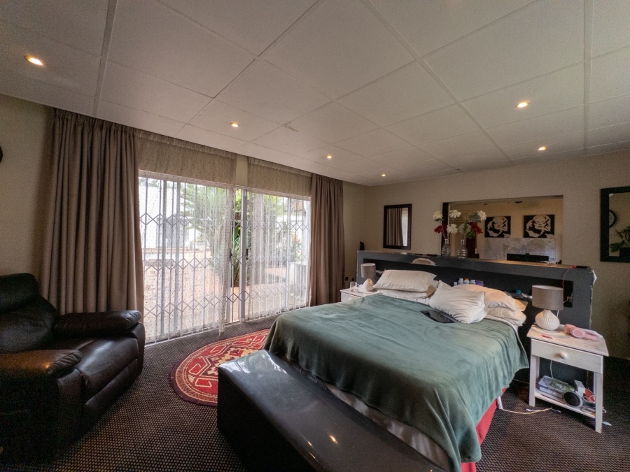 3 Bedroom Property for Sale in Kenleaf Gauteng