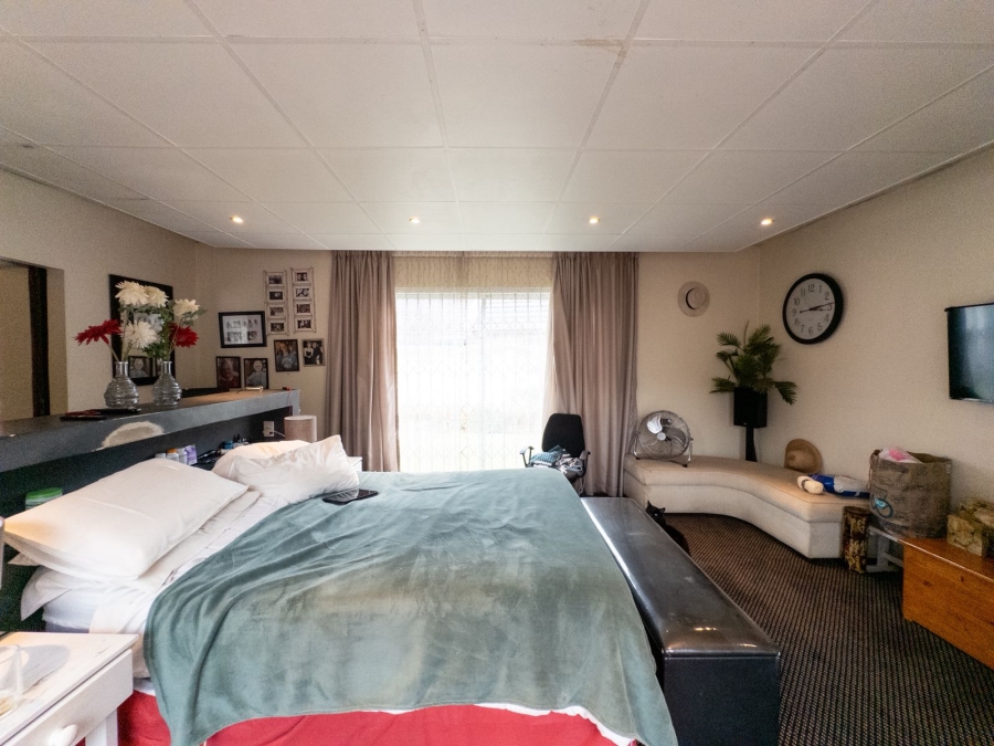 3 Bedroom Property for Sale in Kenleaf Gauteng