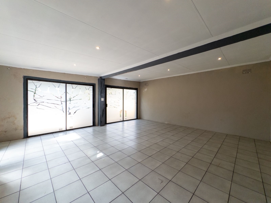 3 Bedroom Property for Sale in Dalpark Proper Gauteng