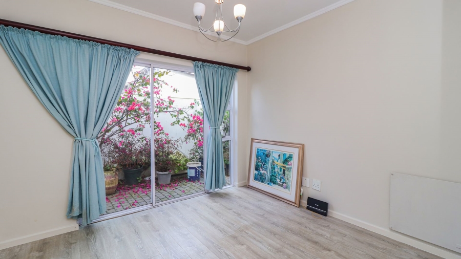 2 Bedroom Property for Sale in Broadacres Gauteng