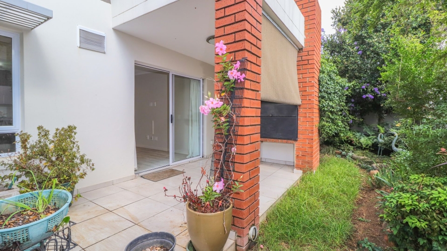 2 Bedroom Property for Sale in Broadacres Gauteng