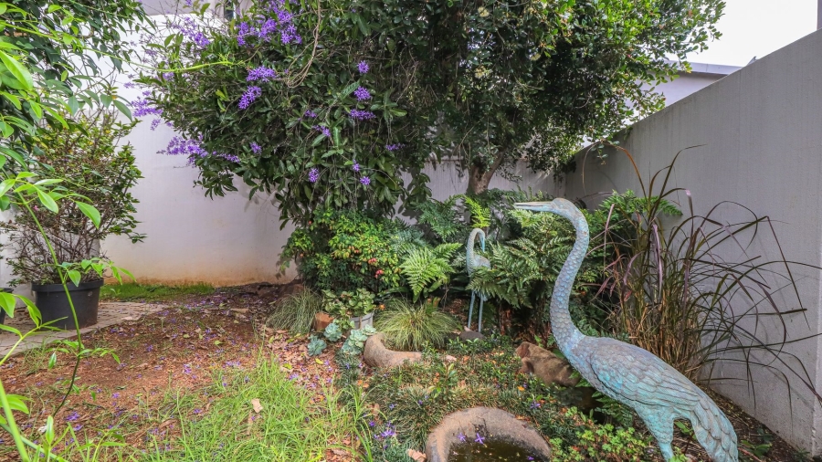 2 Bedroom Property for Sale in Broadacres Gauteng