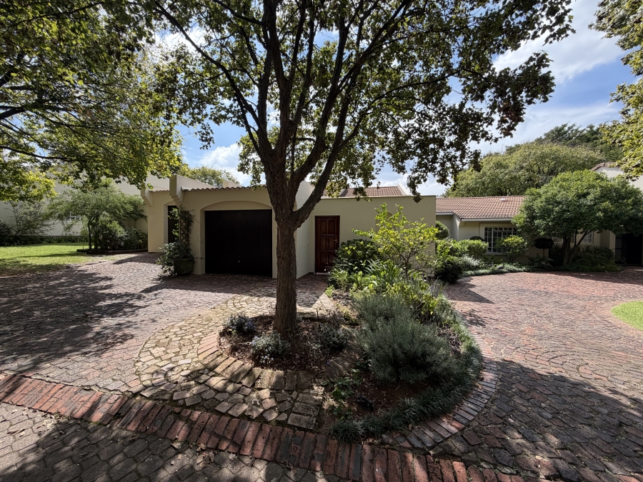 2 Bedroom Property for Sale in Magaliessig Gauteng