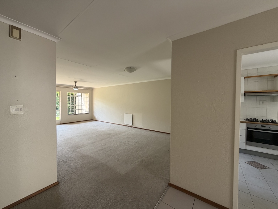2 Bedroom Property for Sale in Magaliessig Gauteng