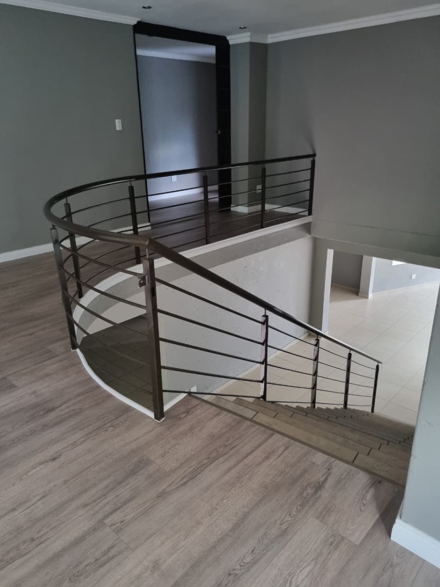 6 Bedroom Property for Sale in Bryanston Gauteng