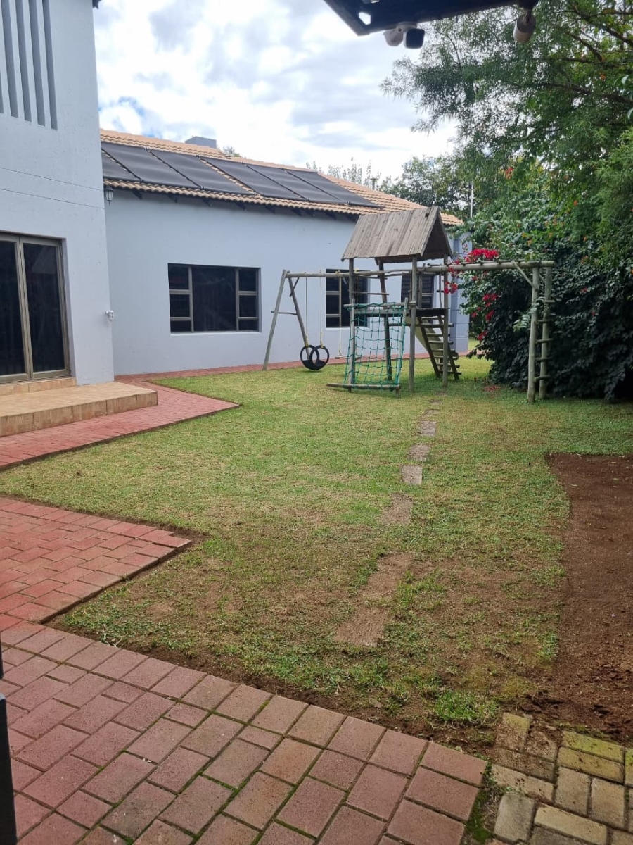 6 Bedroom Property for Sale in Bryanston Gauteng