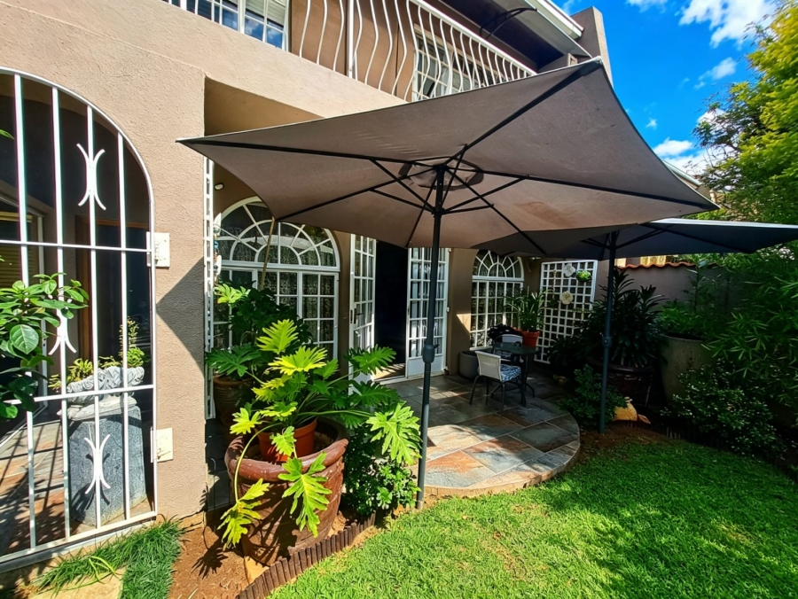 To Let 3 Bedroom Property for Rent in Three Rivers Gauteng