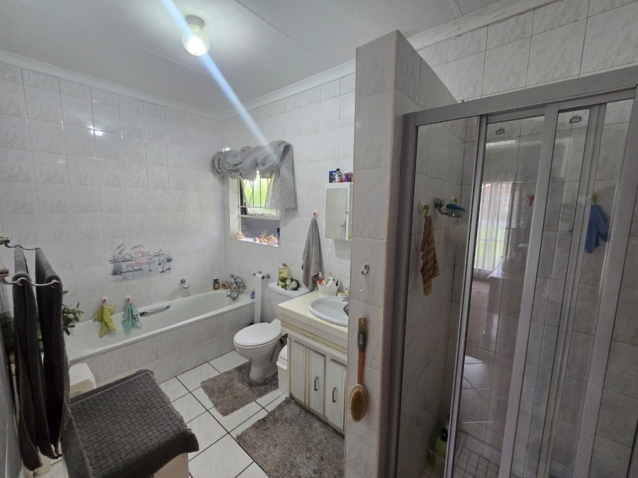 4 Bedroom Property for Sale in Meyerton Ext 6 Gauteng