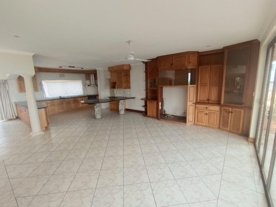 6 Bedroom Property for Sale in Montana Park Gauteng