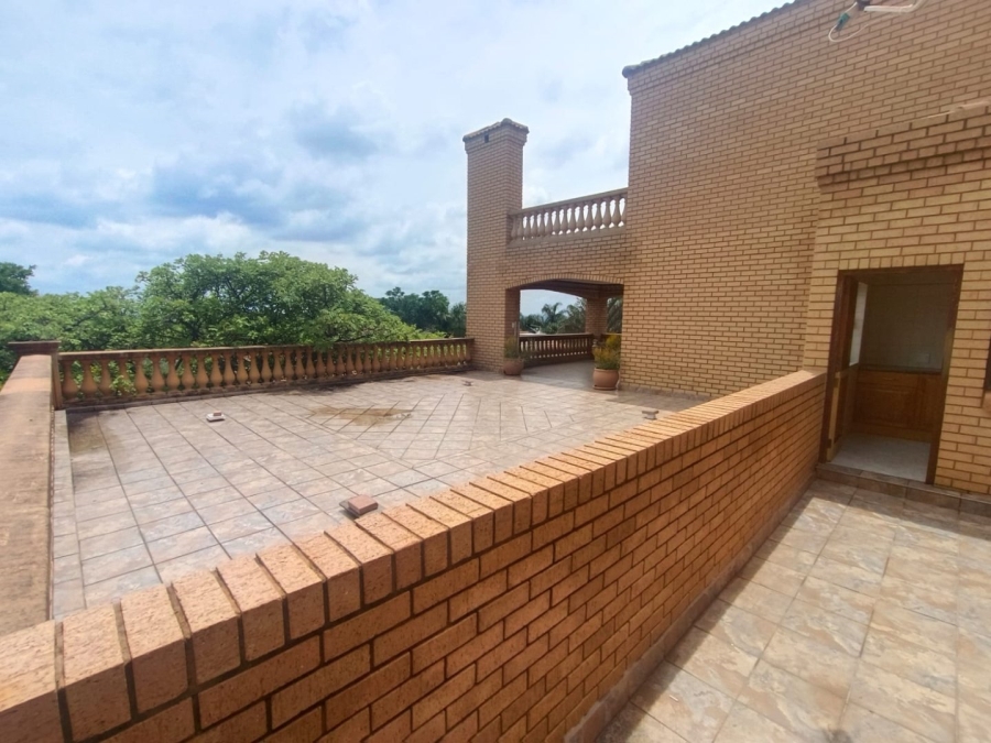 6 Bedroom Property for Sale in Montana Park Gauteng