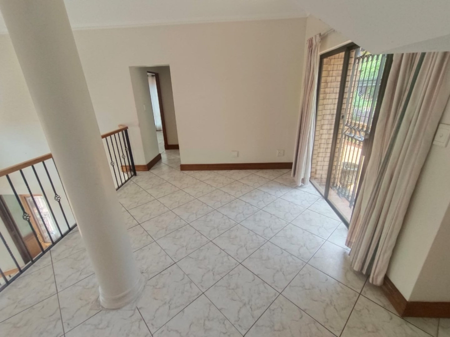 6 Bedroom Property for Sale in Montana Park Gauteng