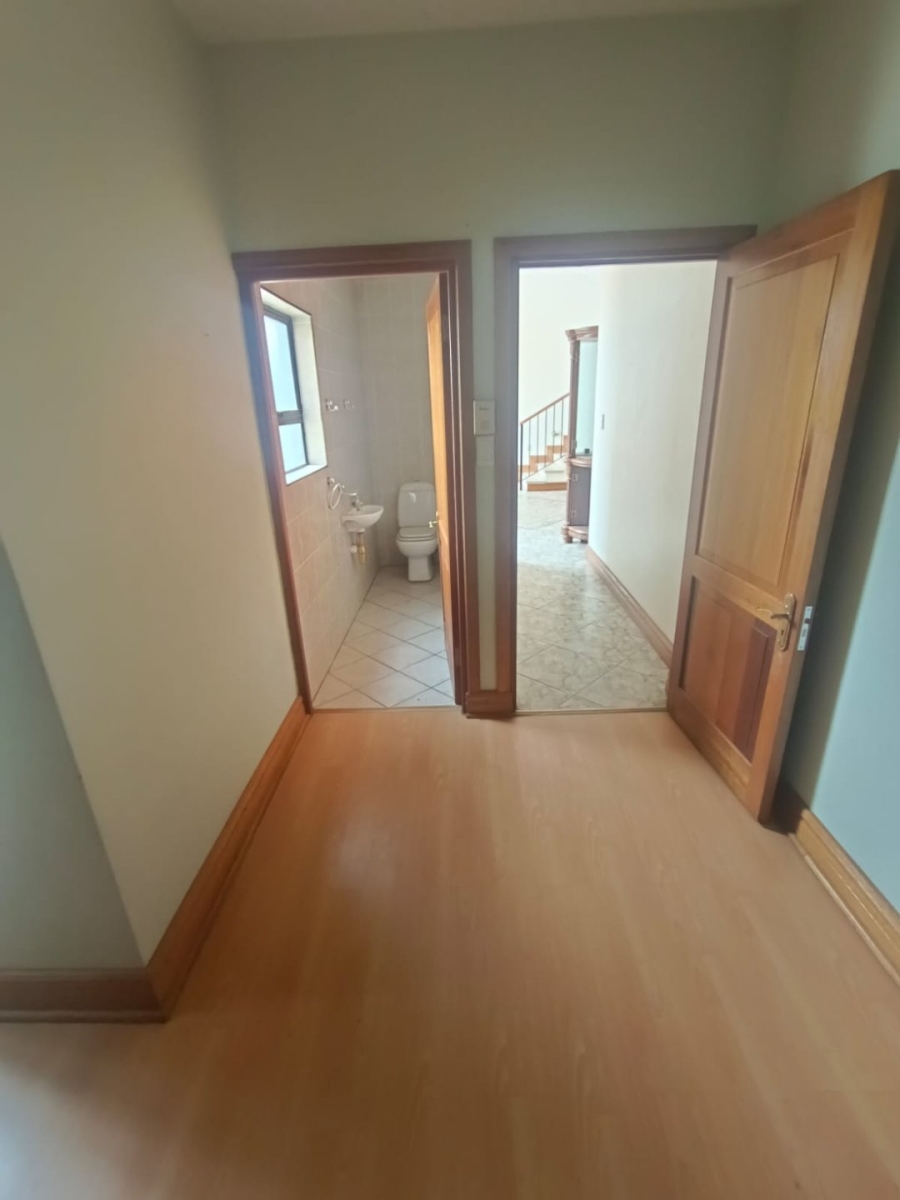 6 Bedroom Property for Sale in Montana Park Gauteng